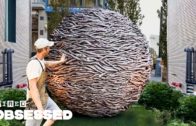 Comment cet artisan tisse d’énormes sculptures en bois